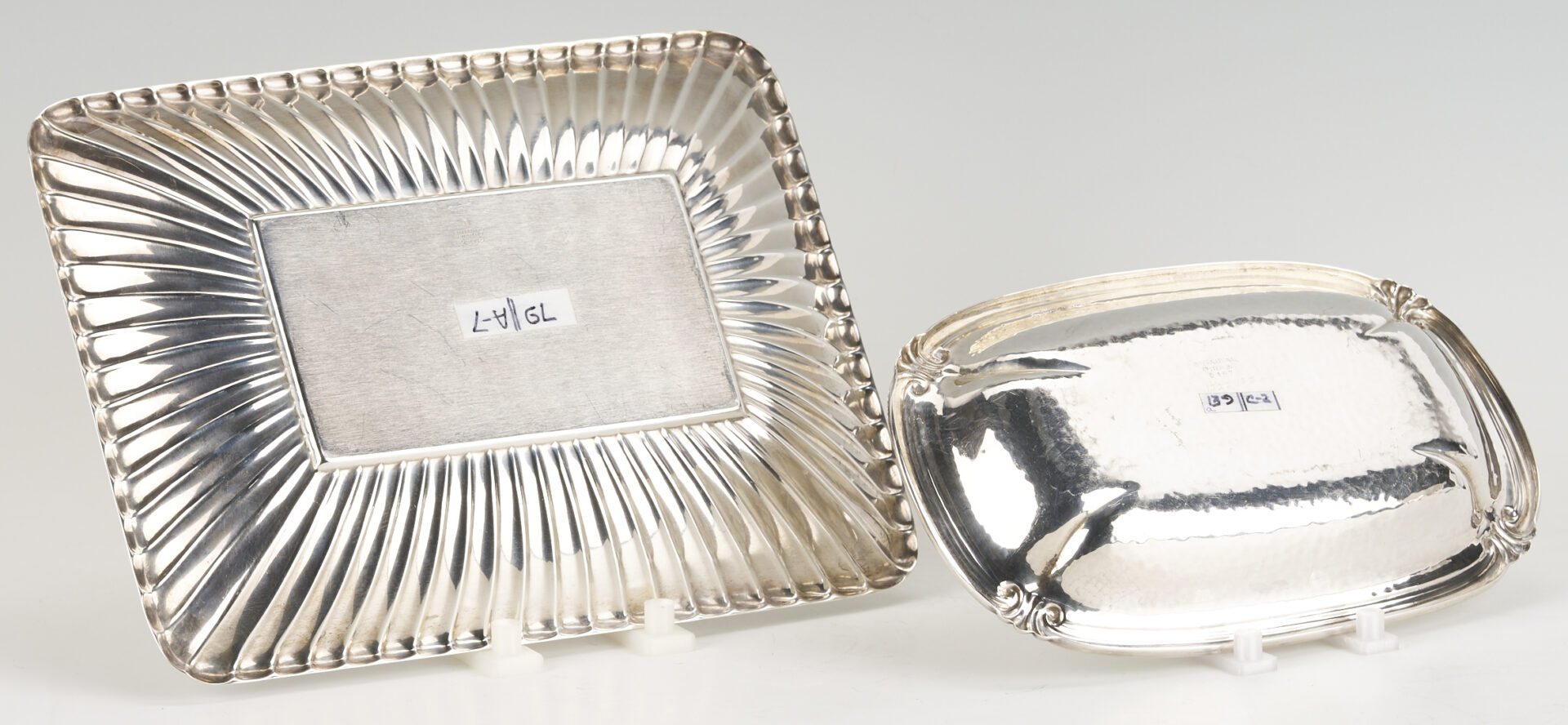 Lot 827: 3 pcs. Sterling Hollowware incl. Trajan Dish