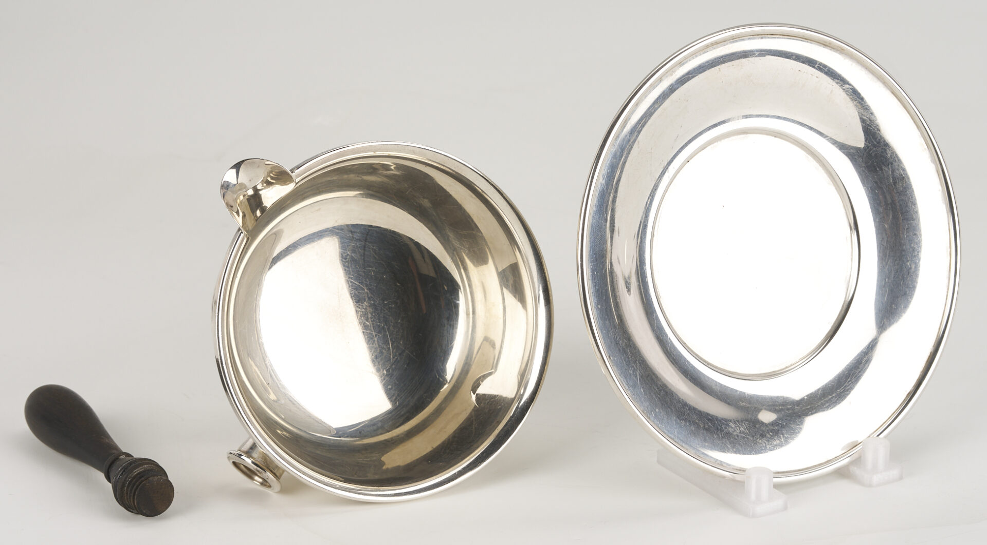 Lot 830: 29 Assorted Sterling Silver Items