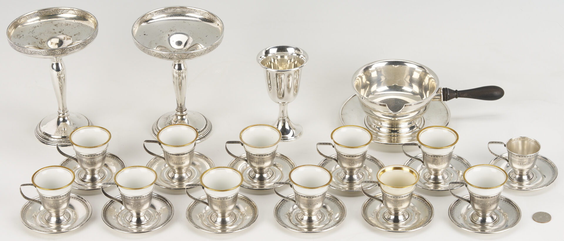 Lot 830: 29 Assorted Sterling Silver Items