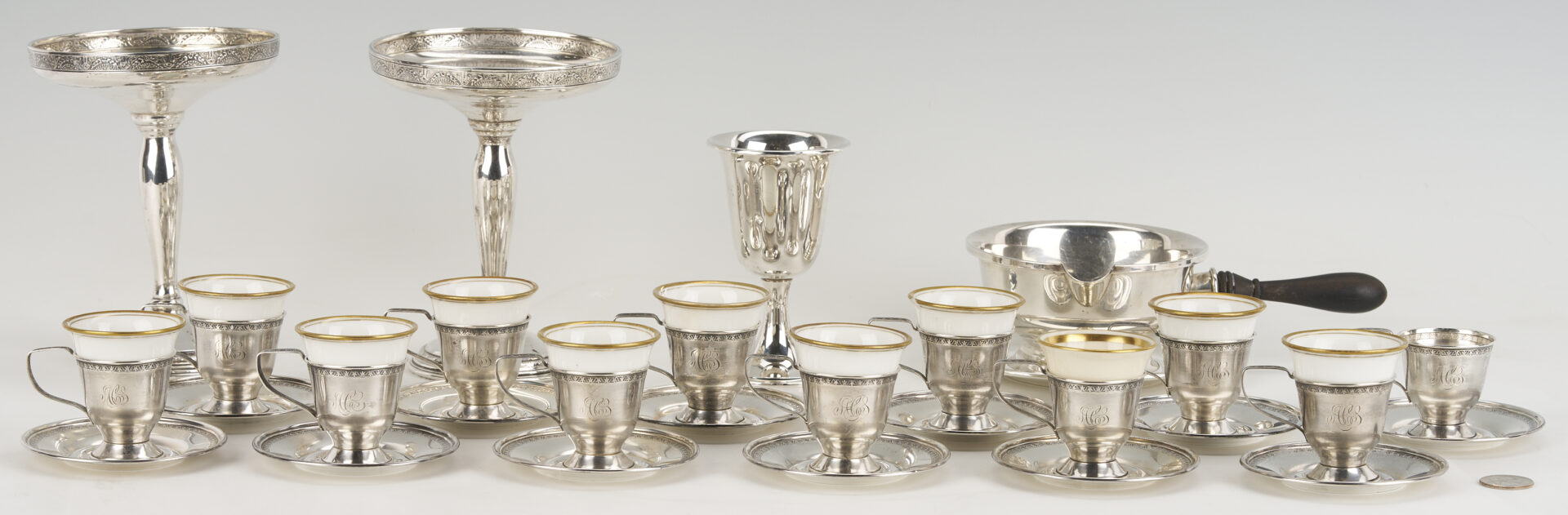 Lot 830: 29 Assorted Sterling Silver Items