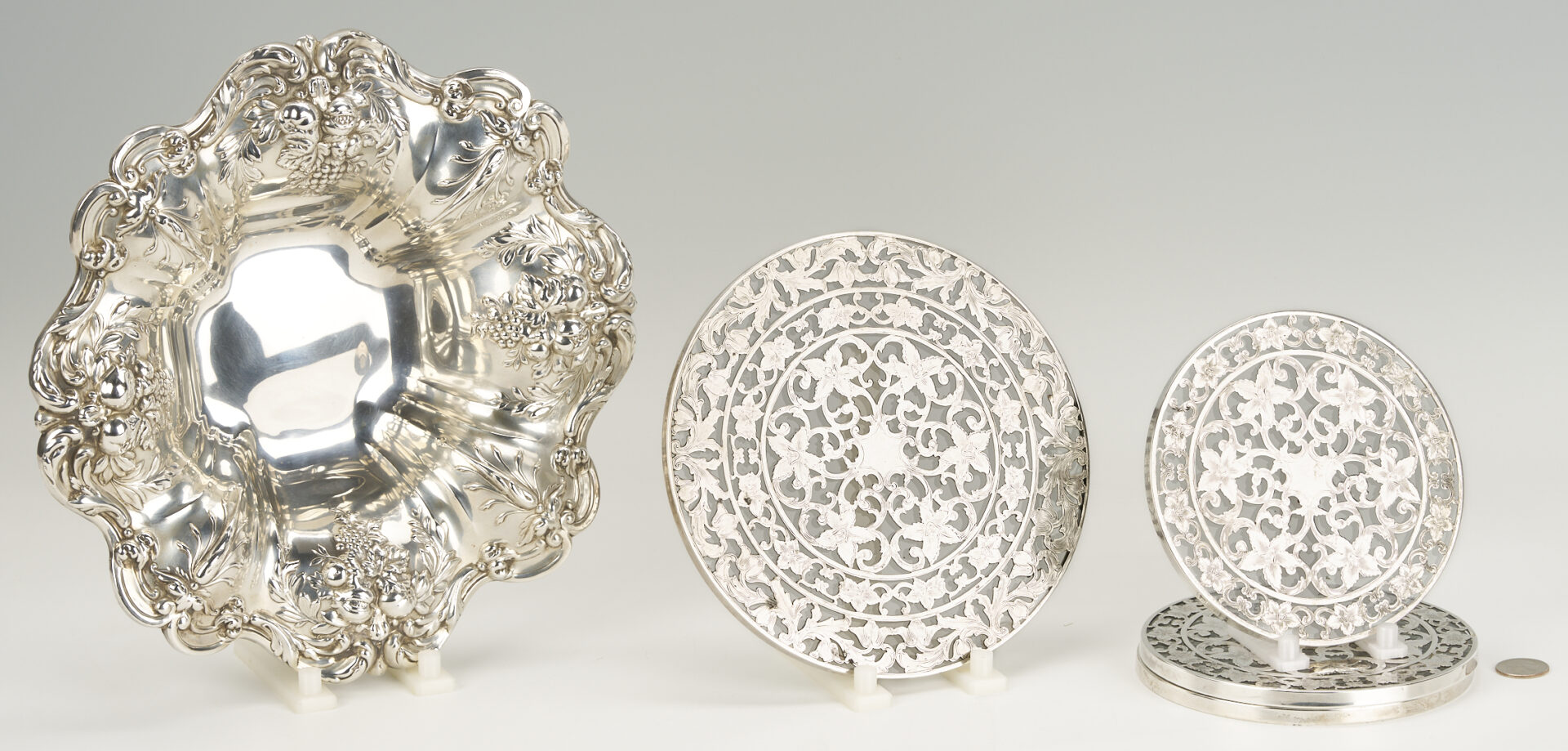 Lot 833: Francis 1 Sterling Silver Serving Bowl & 4 Sterling Overlay Trivets