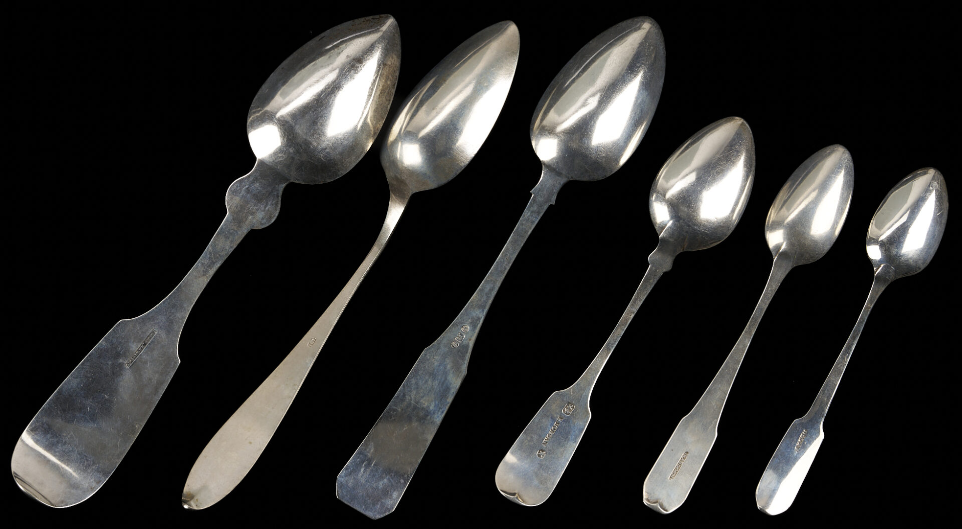 Lot 849: 6 American Coin Silver Spoons incl. Federal