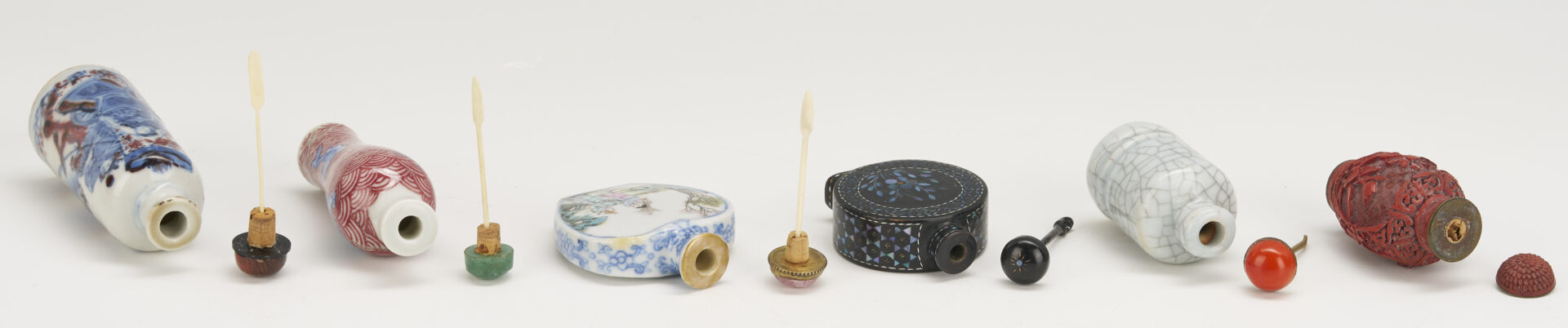 Lot 880: 11 Chinese Snuff Bottles incl. Famille Rose, Canton Enamel, Silver