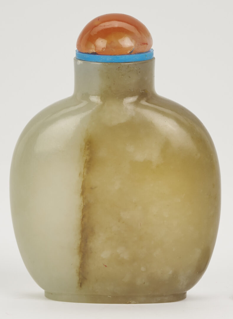Lot 881: Chinese Celadon Jadeite Snuff Bottle