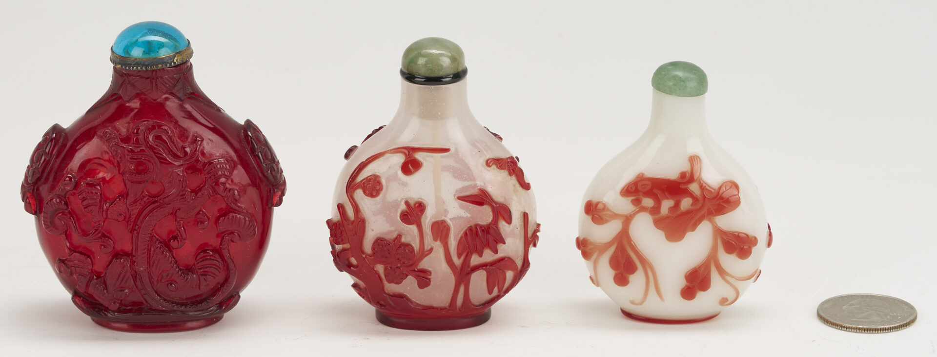 Lot 888: 3 Chinese Glass Snuff Bottles