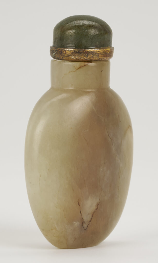 Lot 889: 2 Chinese Jade Snuff Bottles
