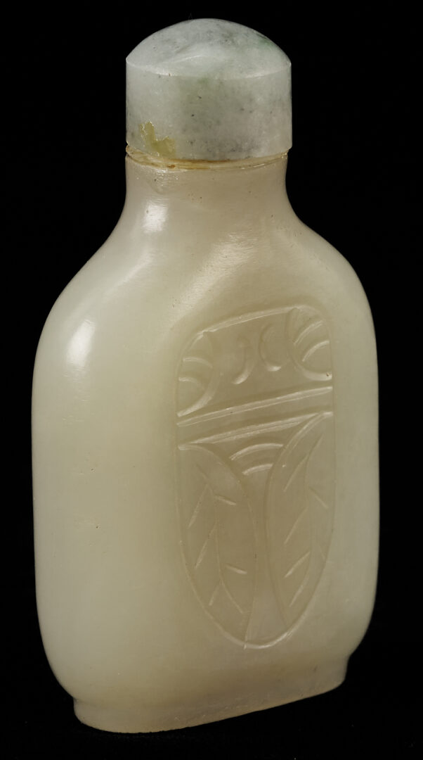 Lot 890: Chinese Miniature Jade Covered Urn & 2 Jade Snuff Bottles