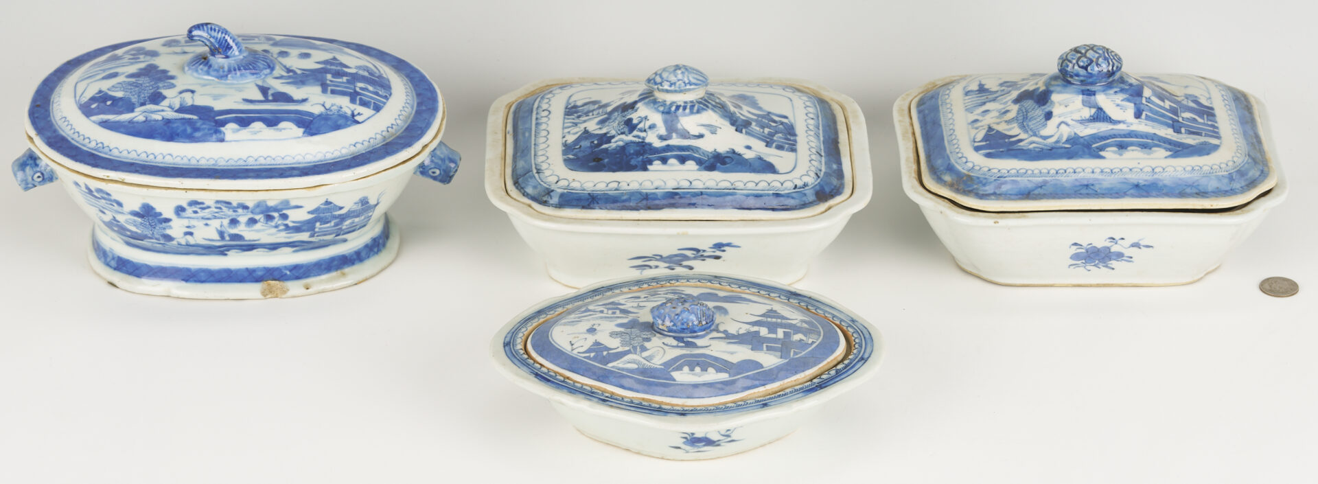 Lot 899: 4 Chinese Export Canton Covered Tureens