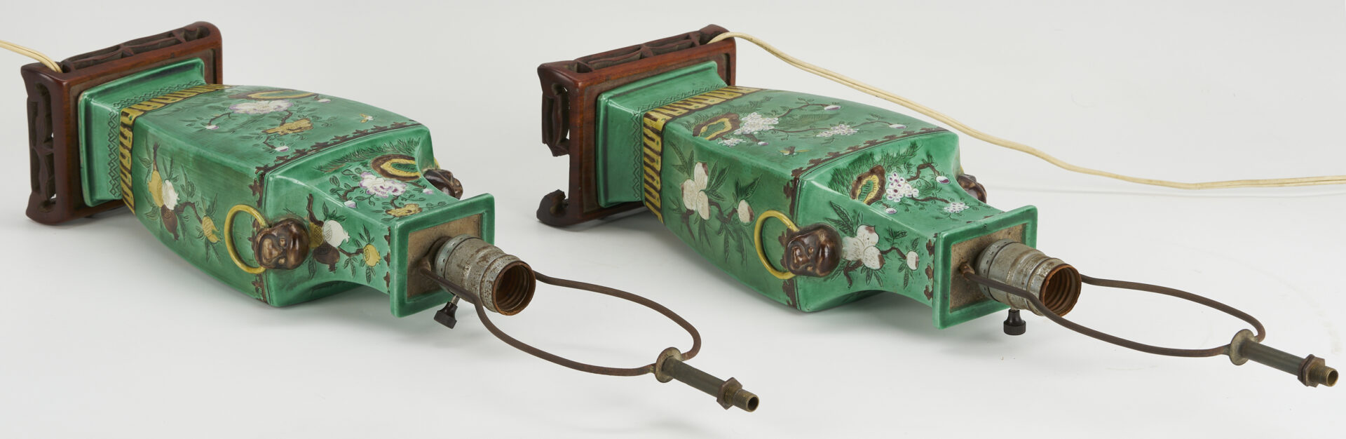 Lot 901: Pr. Chinese Famille Verte Lamps & Blanc de Chine Guanyin