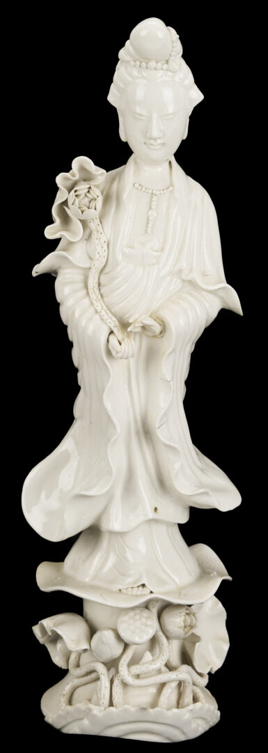 Lot 901: Pr. Chinese Famille Verte Lamps & Blanc de Chine Guanyin