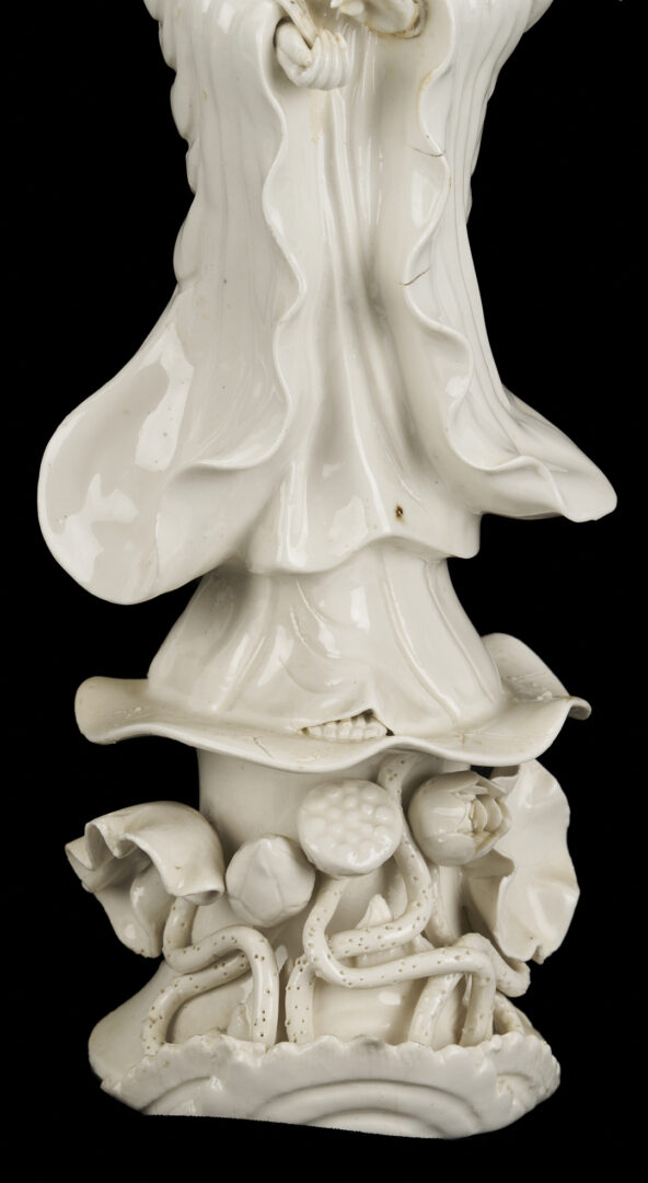 Lot 901: Pr. Chinese Famille Verte Lamps & Blanc de Chine Guanyin
