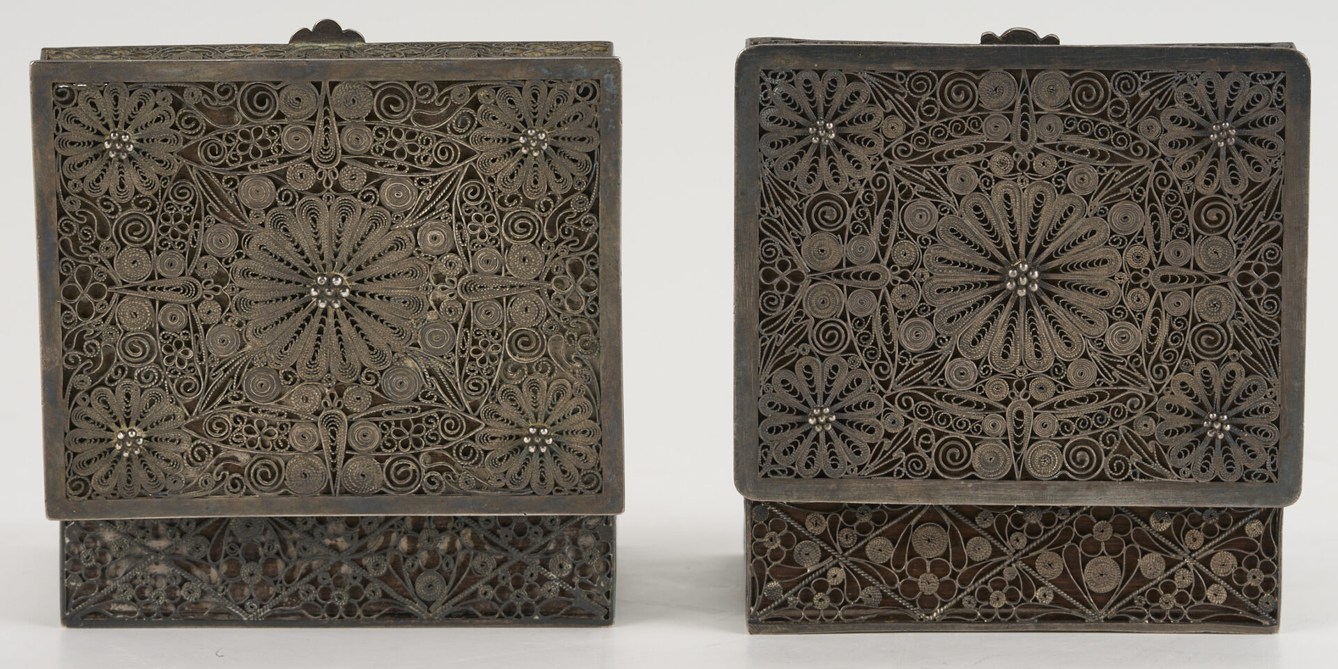 Lot 906: Chinese Silver Horse & 2 Silver Filigree Boxes