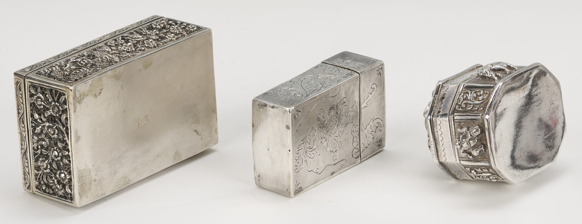 Lot 907: 3 Asian Silver Boxes plus White Coral Carving