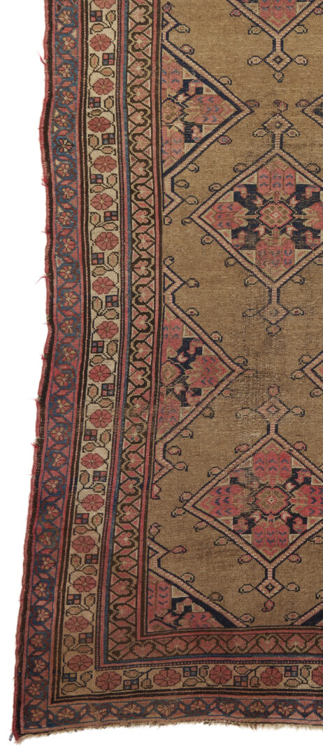 Lot 913: Kurd Bijar Runner, 9 ft x 4 ft