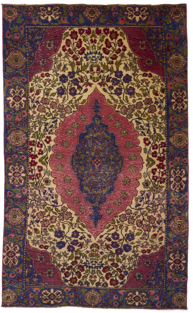 Lot 916: Anatolian Turkish Wool Rug