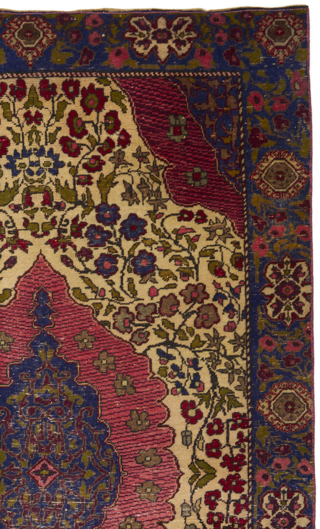 Lot 916: Anatolian Turkish Wool Rug