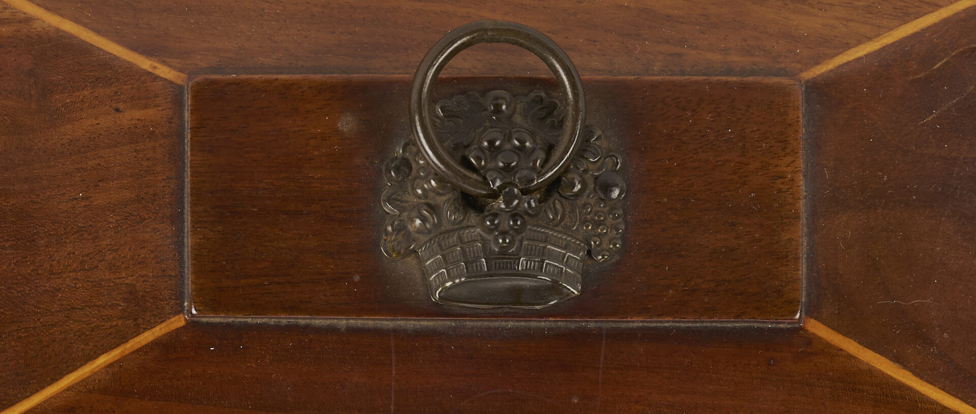 Lot 922: 2 English Mahogany Tea Caddies