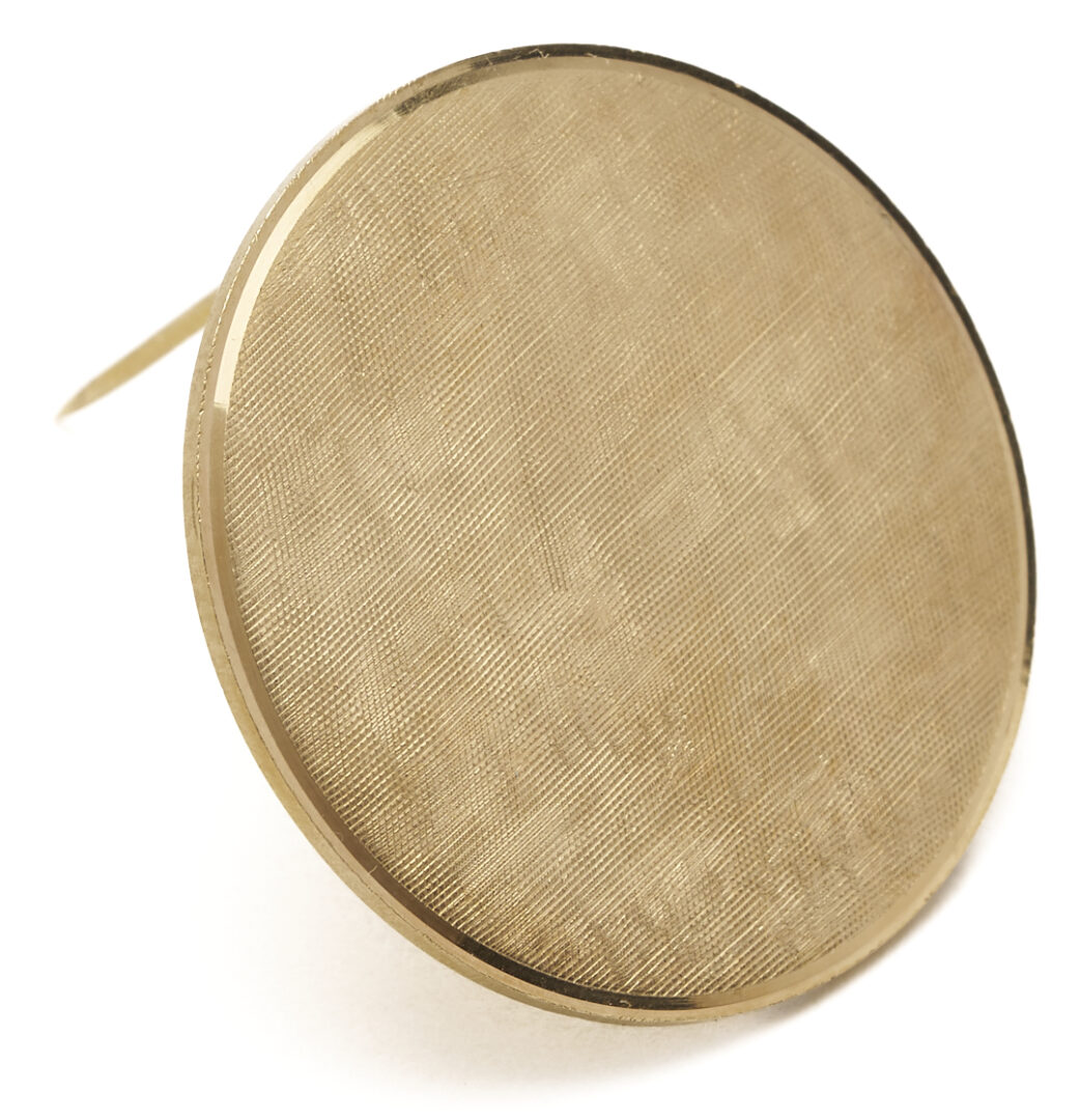 Lot 973: Pr. 14K Brushed Gold Button Earrings & 14K Brushed Gold Round Brooch