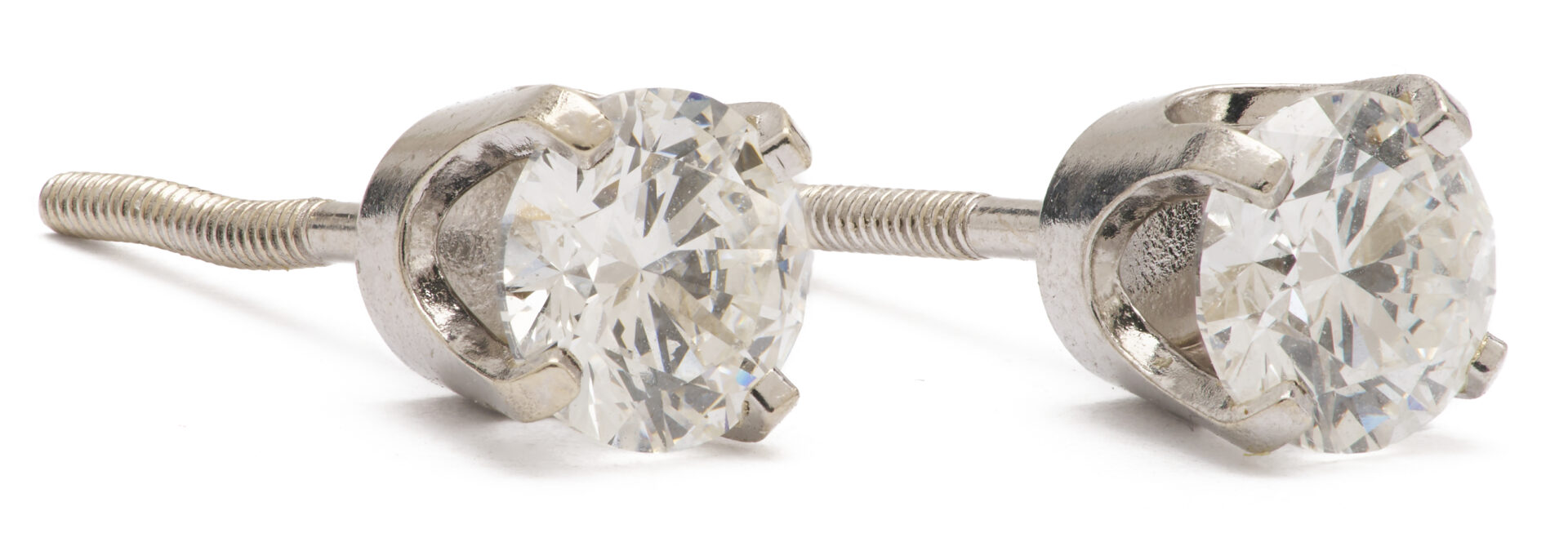 Lot 983: 14K White Gold Diamond Stud Earrings