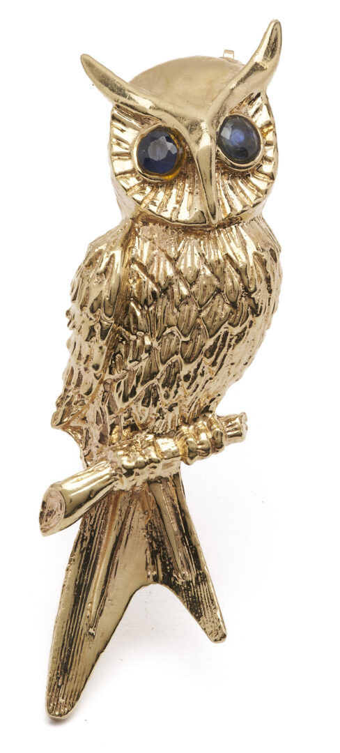 Lot 985: Ladies’ 14K Gold & Sapphire Owl Brooch