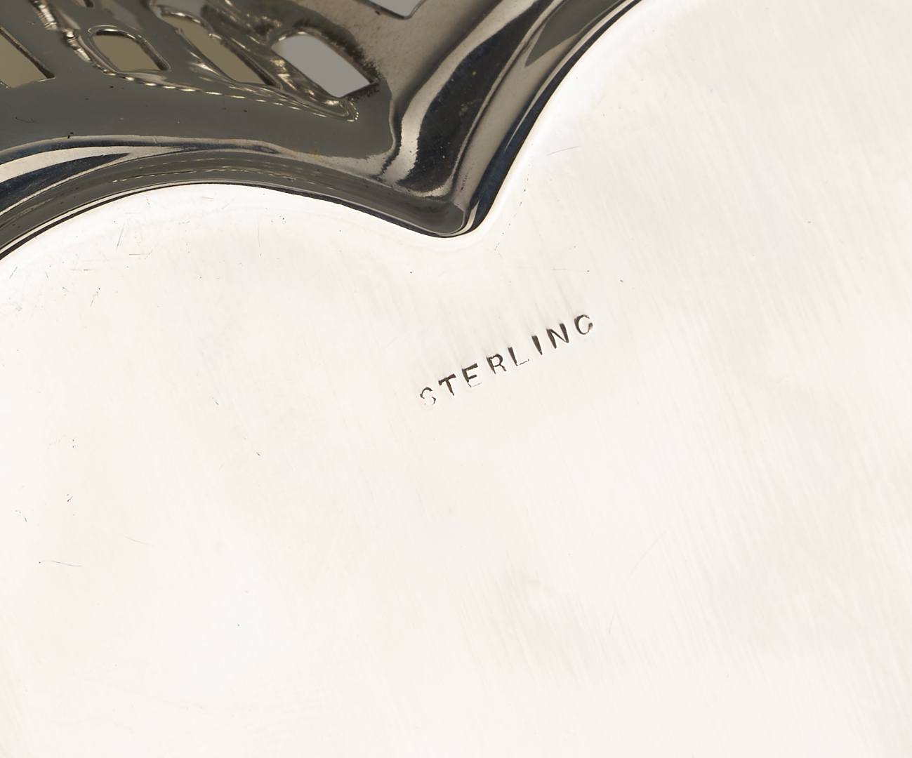 Lot 1008: 4 Sterling Silver Hollowware Items