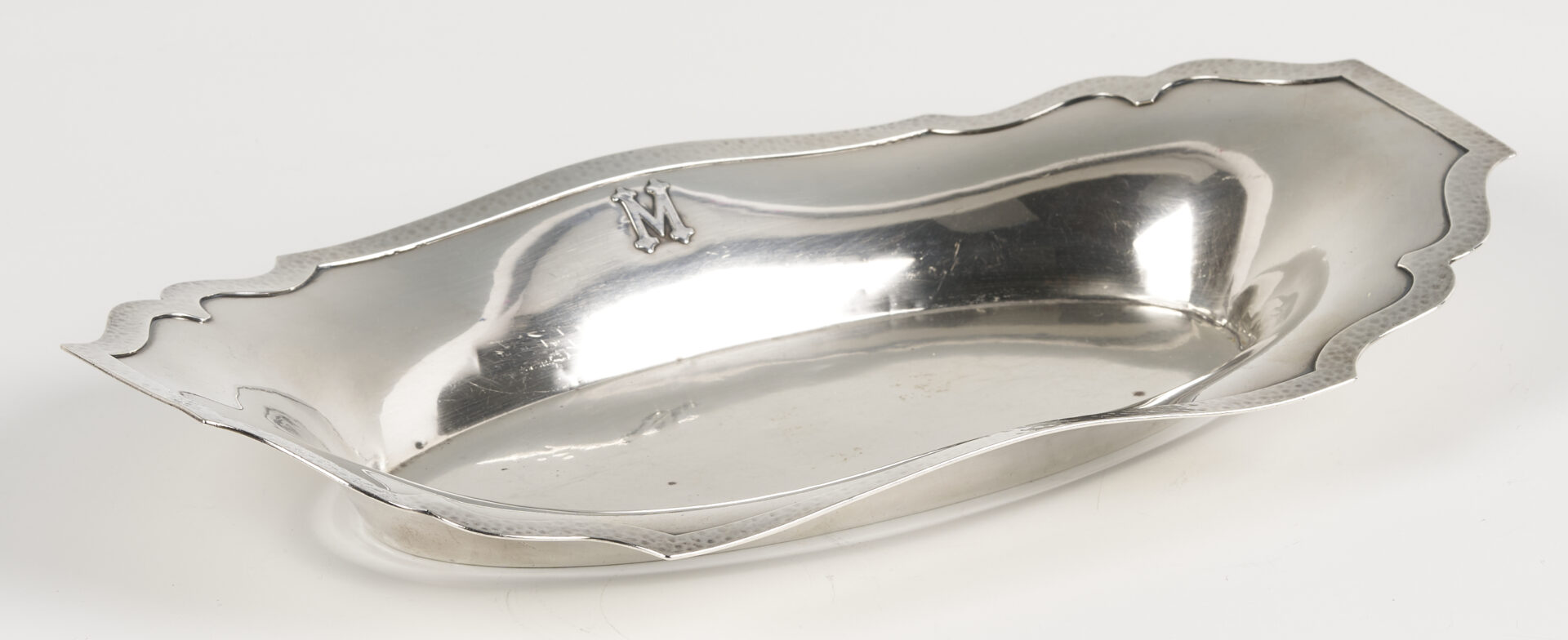 Lot 1009: Shreve Sterling Bread Tray plus 5 pcs flatware