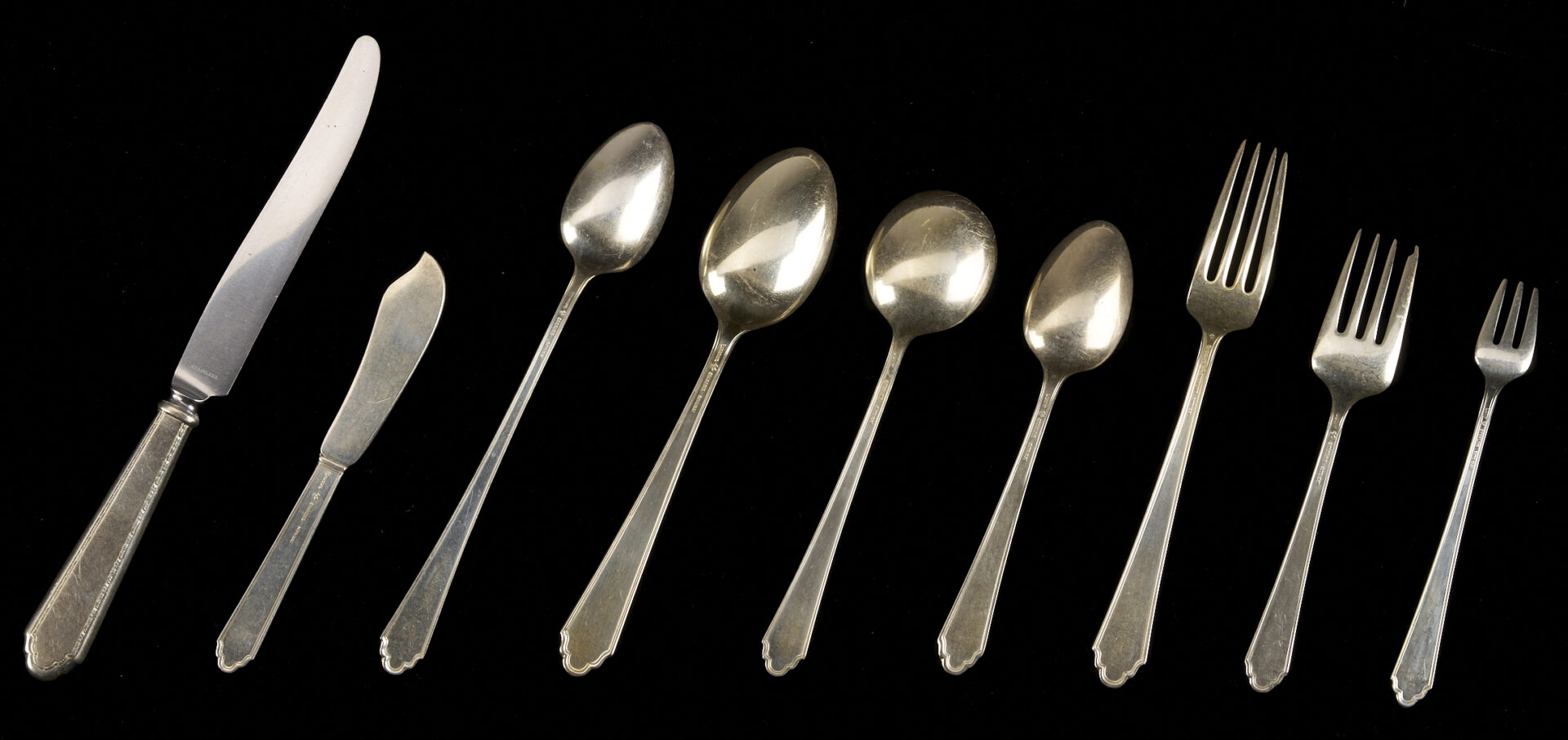 Lot 100: 134 Pc Lunt William and Mary Sterling Flatware Set + 5 other pcs