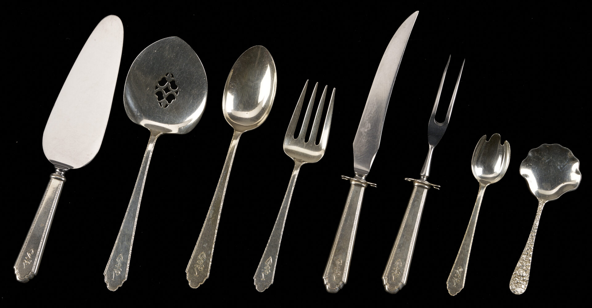 Lot 100: 134 Pc Lunt William and Mary Sterling Flatware Set + 5 other pcs