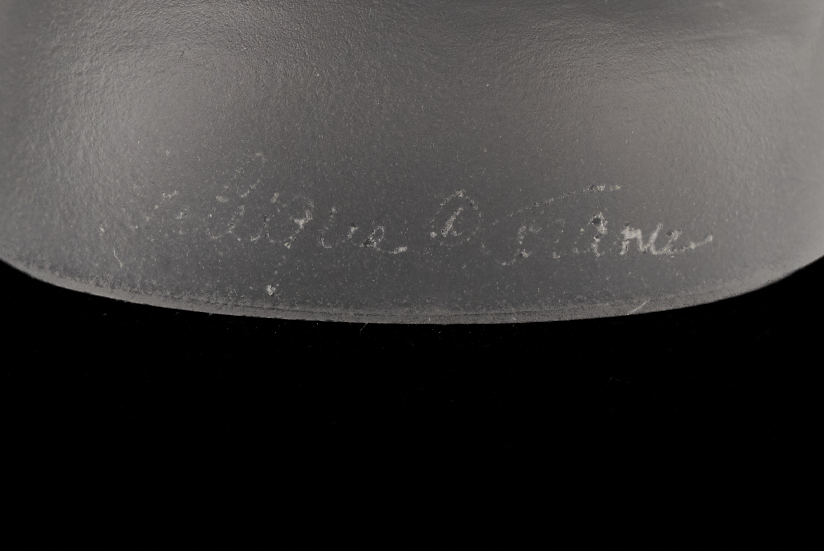 Lot 1012: 10 Lalique Glass Table Items, mostly Animals