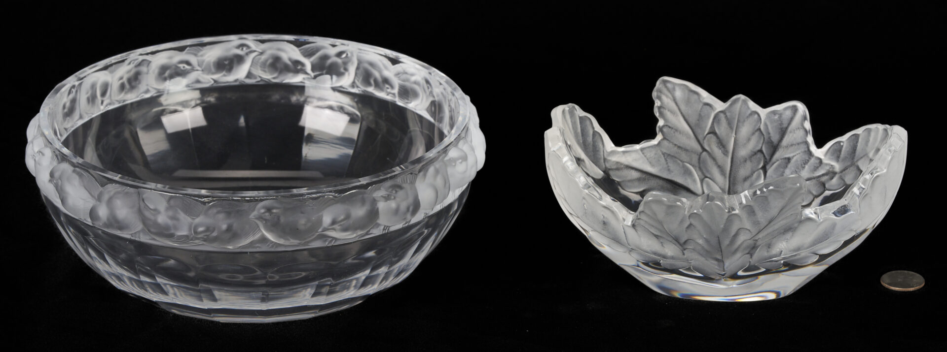 Lot 1013: 2 Lalique Bowls: Mesanges and Compiegne