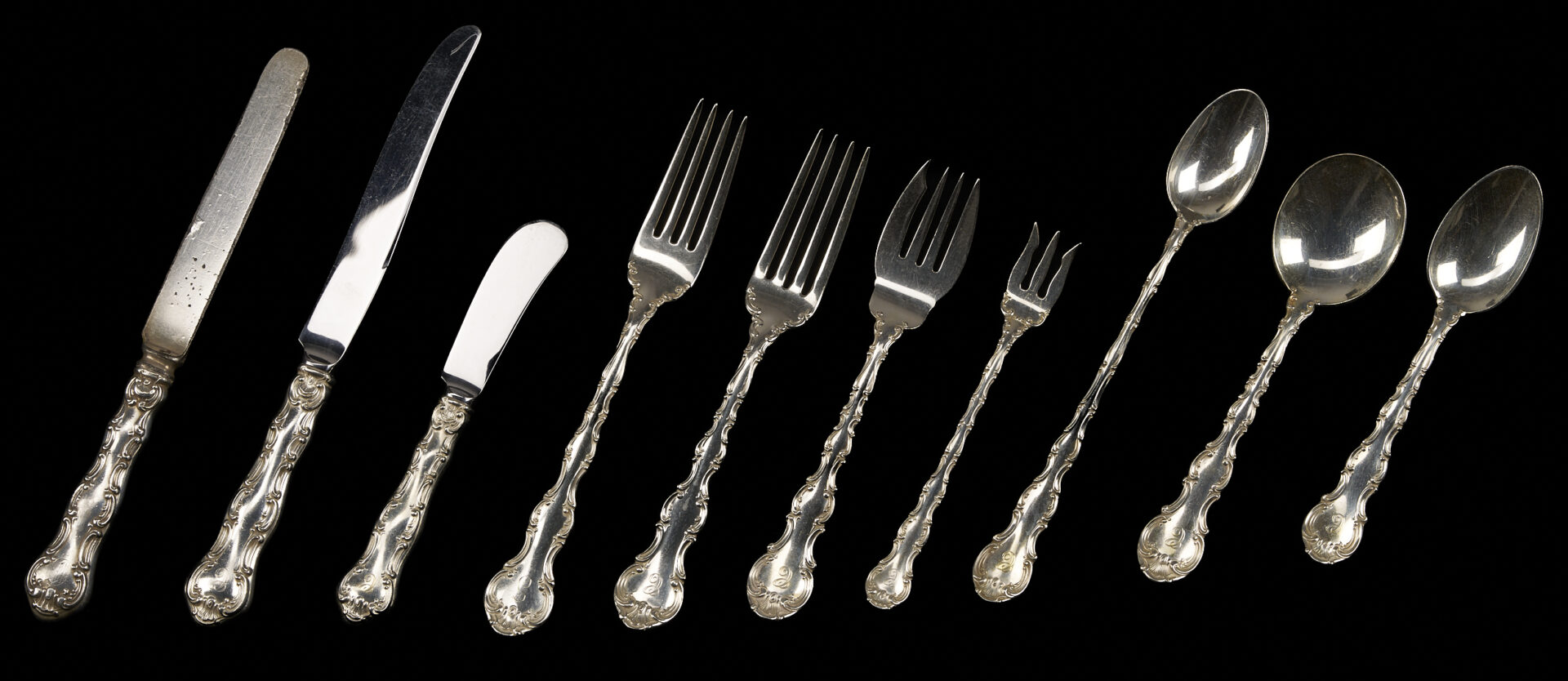 Lot 105: 90 Pcs Gorham Sterling Flatware, Strasbourg Pattern