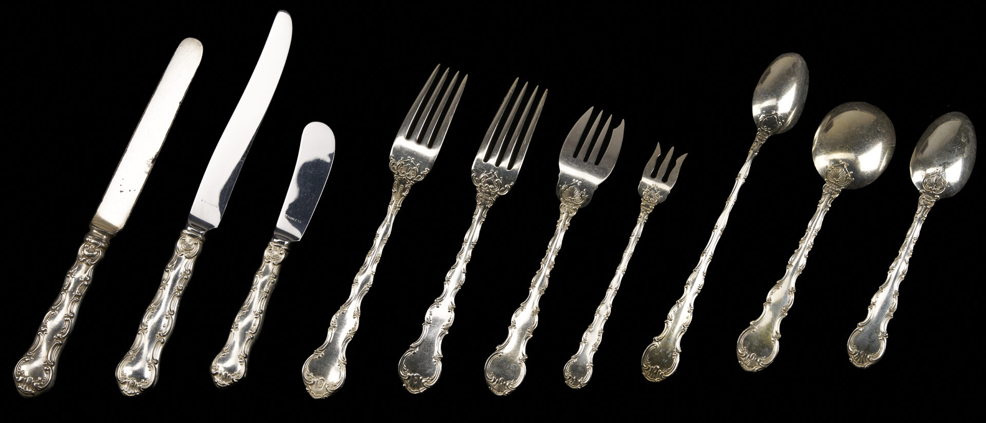 Lot 105: 90 Pcs Gorham Sterling Flatware, Strasbourg Pattern