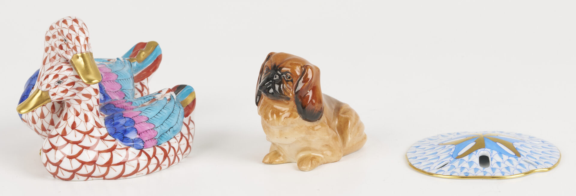 Lot 1073: 8 Porcelain & Hardstone Figures: Herend, Royal Doulton, Birds