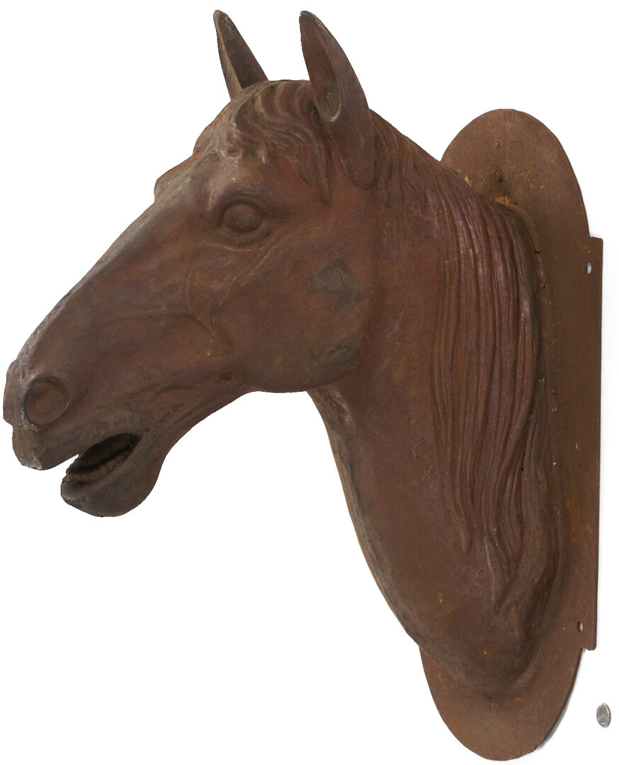 Lot 1080: Cast Iron Horse Head Wall Plaque