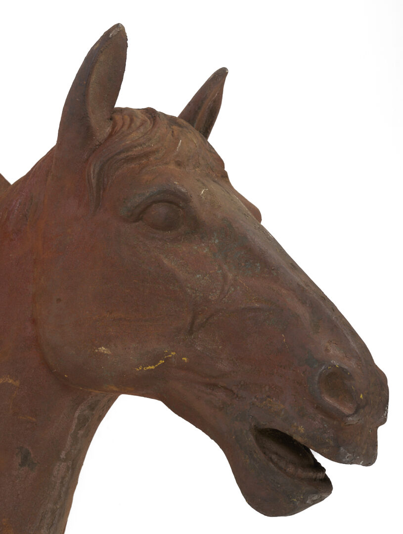Lot 1080: Cast Iron Horse Head Wall Plaque