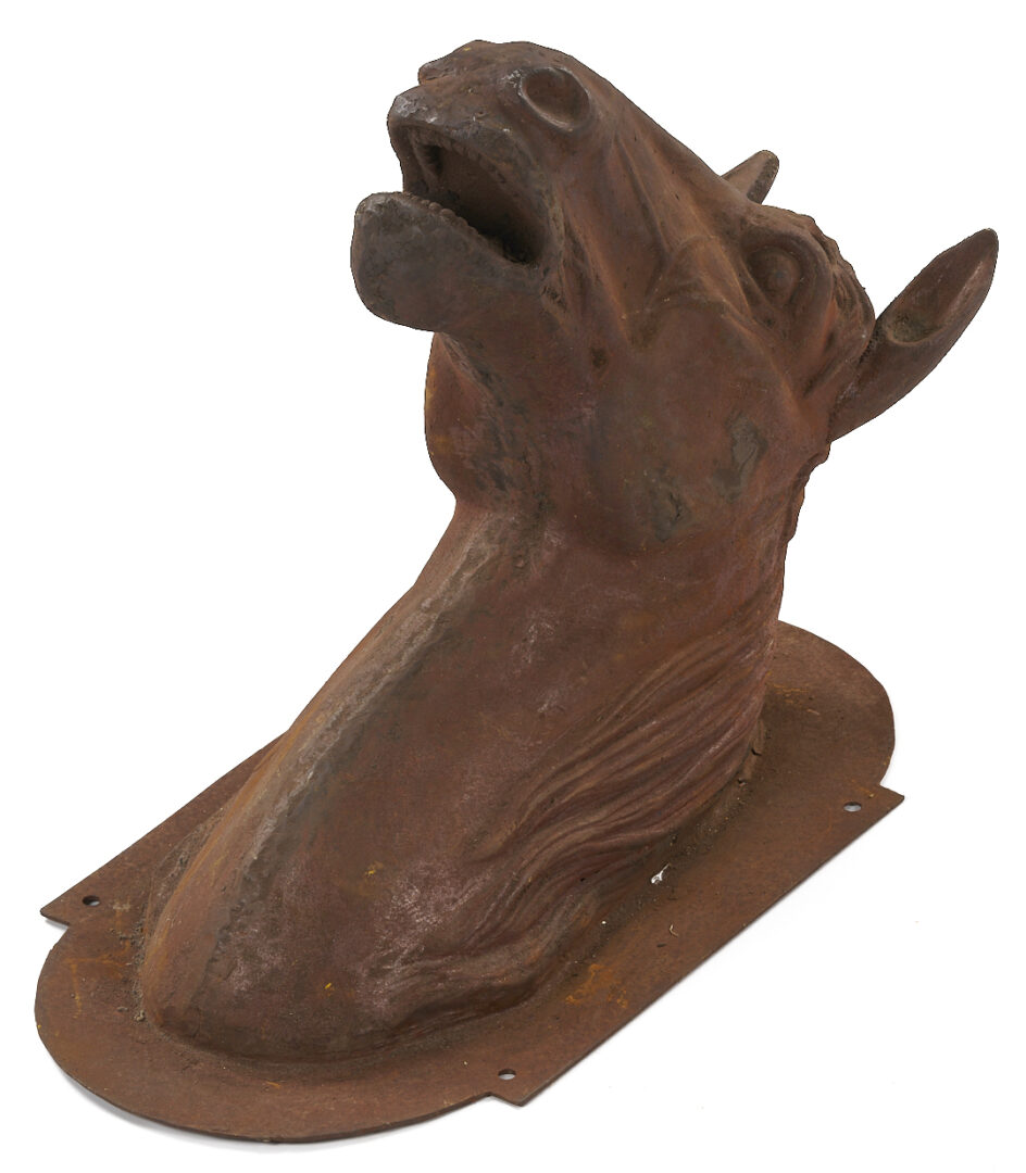 Lot 1080: Cast Iron Horse Head Wall Plaque