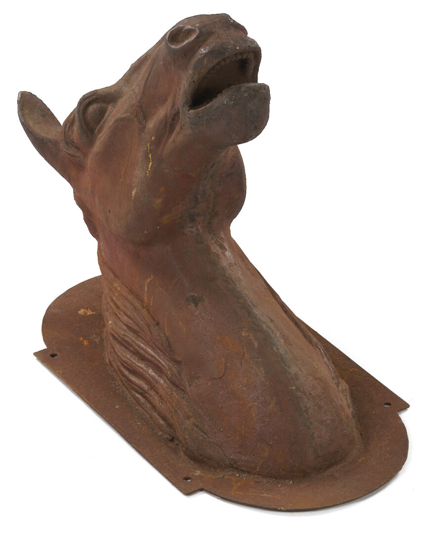 Lot 1080: Cast Iron Horse Head Wall Plaque