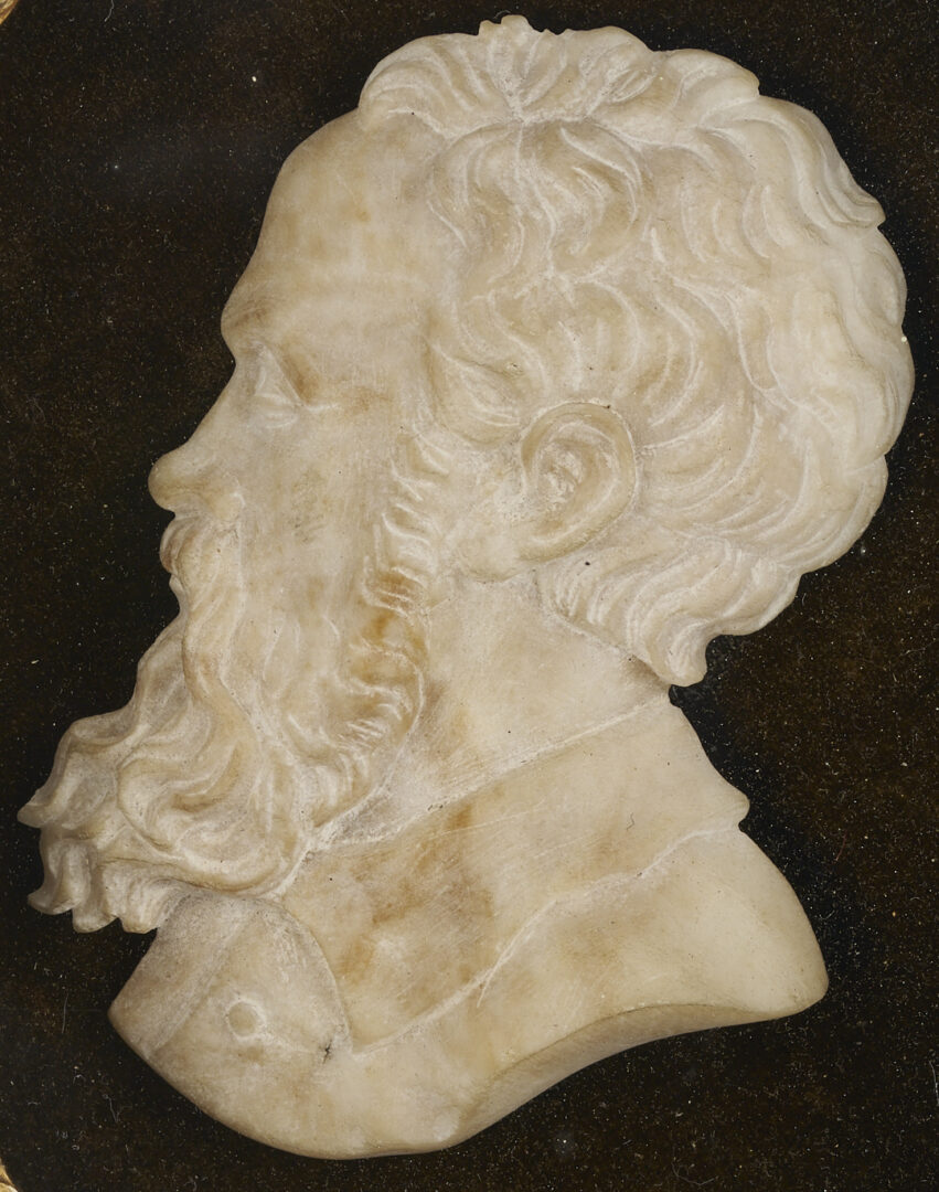 Lot 1119: Pr.  European Tour Alabaster Profile Carvings & William Pitt Medallion