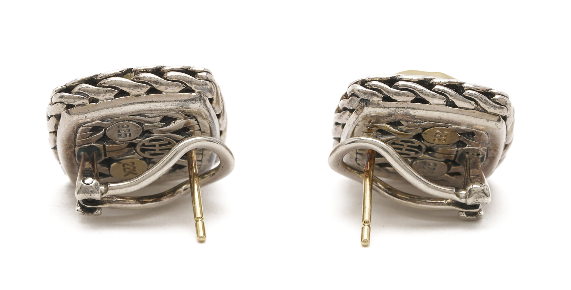 Lot 1131: Gold & .925 Silver John Hardy, James Avery, Scott Kay Earrings