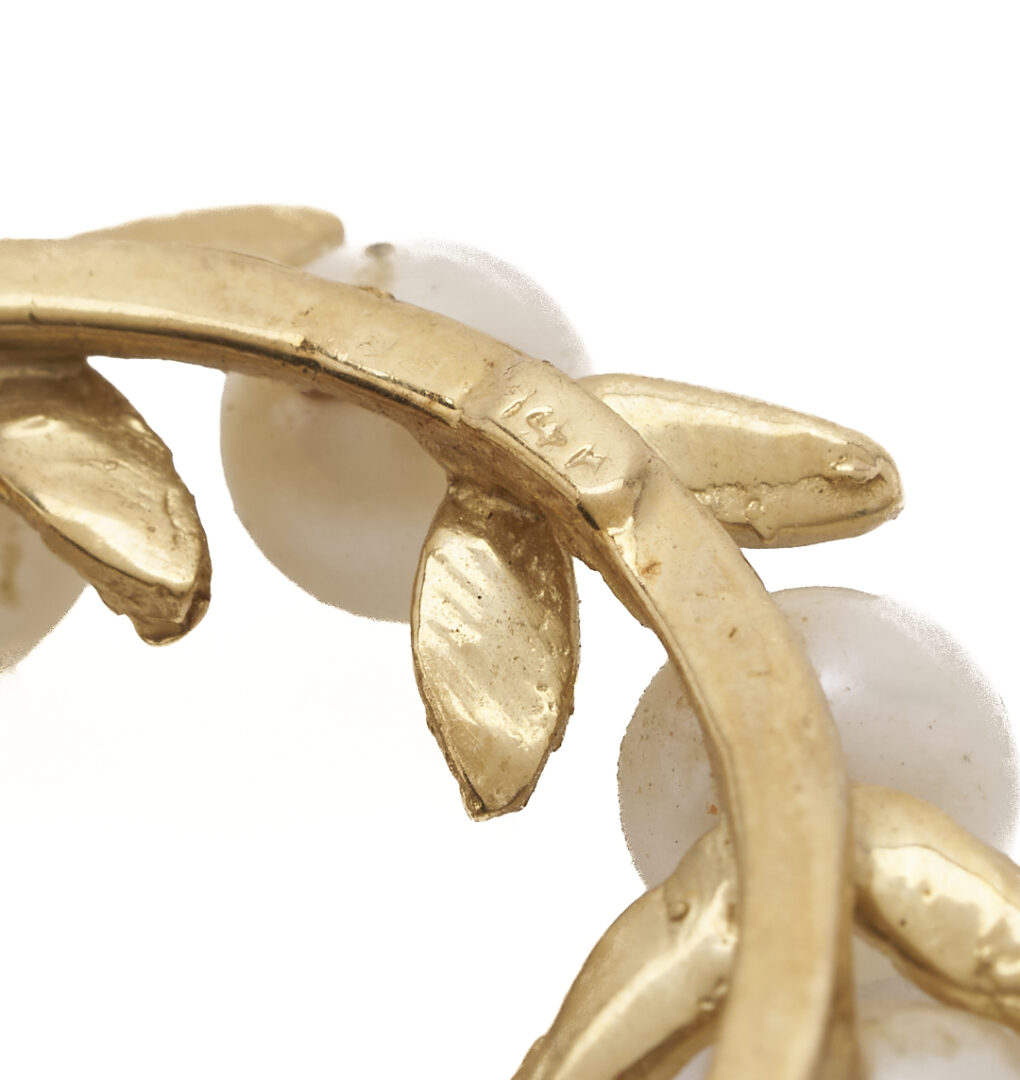 Lot 1137: Three 14K Gold & Pearl Jewelry Pieces