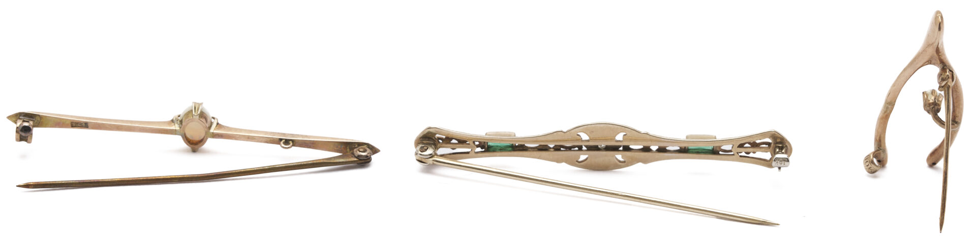 Lot 1138: 3 Gold Brooches & 2 Gold Earring Pairs