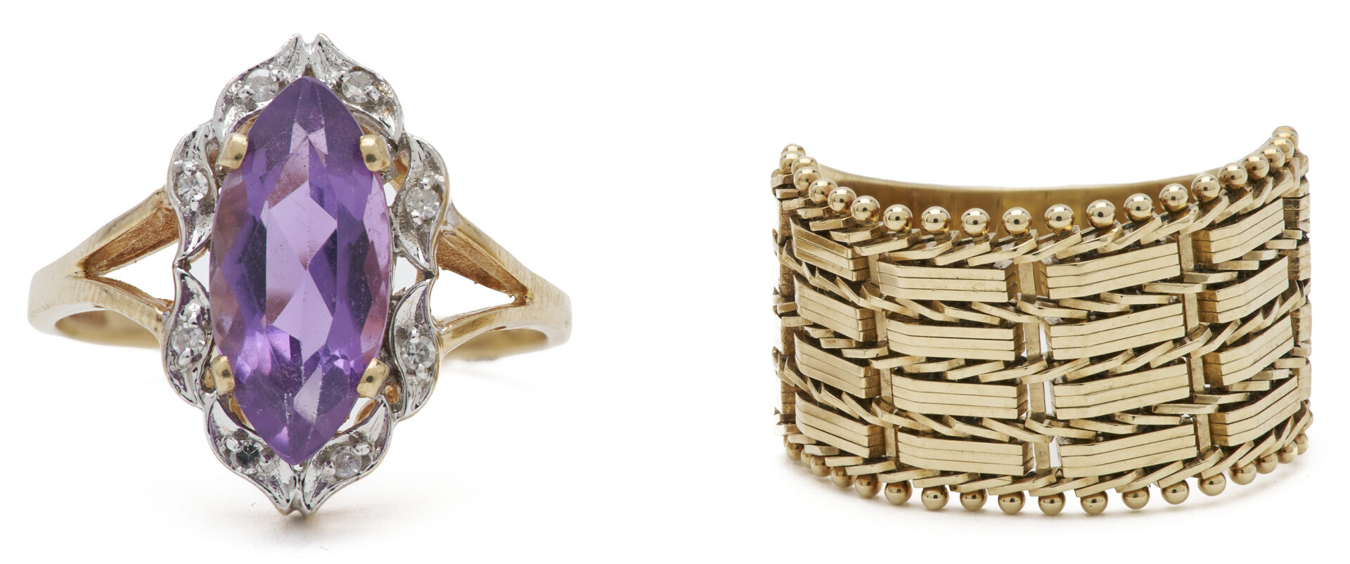 Lot 1143: 2 Ladies’ Gold Rings