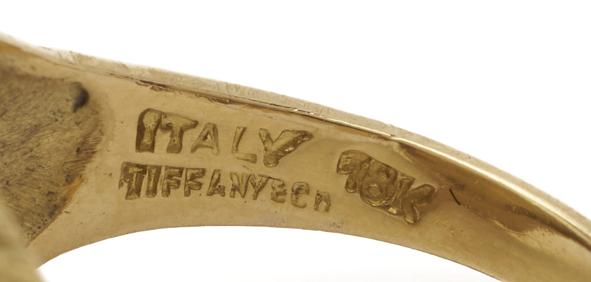 Lot 1151: 18K Gold Tiffany & Co Lion Signet Ring