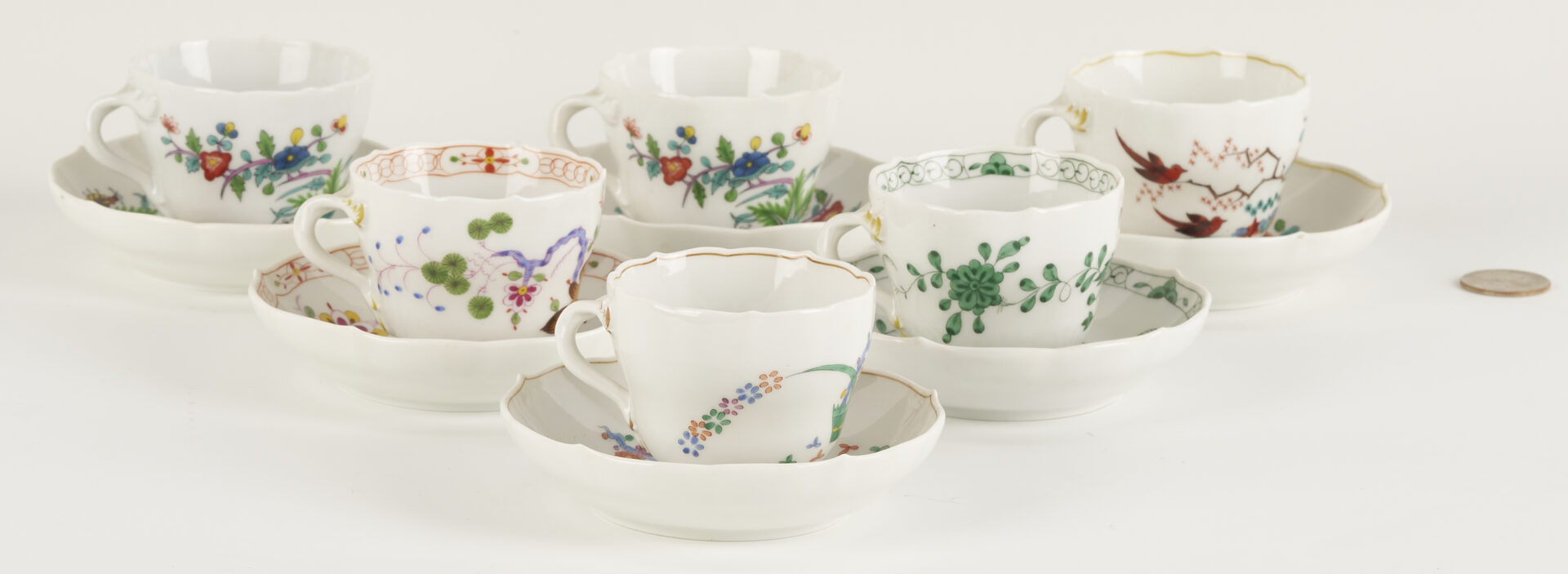 Lot 1153: 6 Meissen Demi Tea Cups & Saucers w/ Original Box