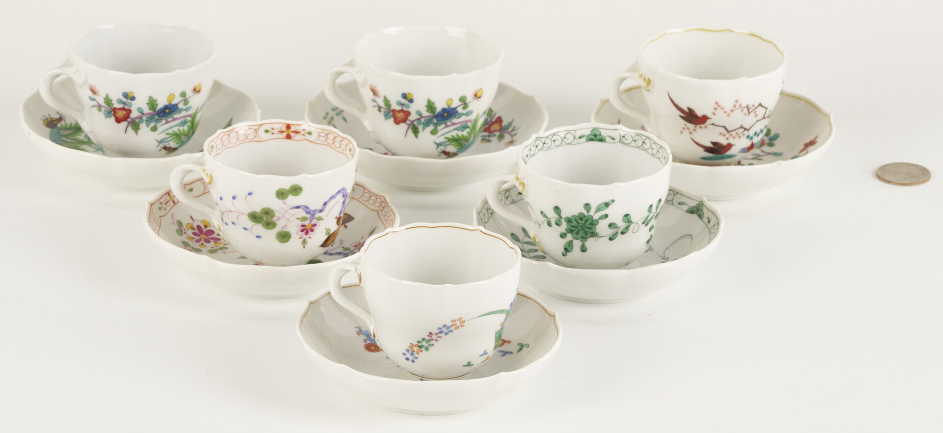 Lot 1153: 6 Meissen Demi Tea Cups & Saucers w/ Original Box