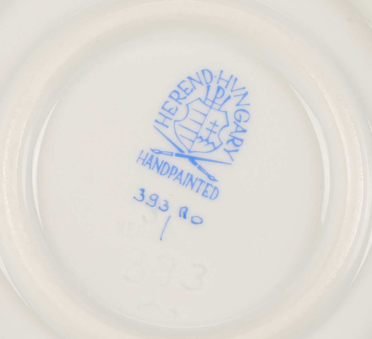 Lot 1155: 6 Herend Porcelain Table Items