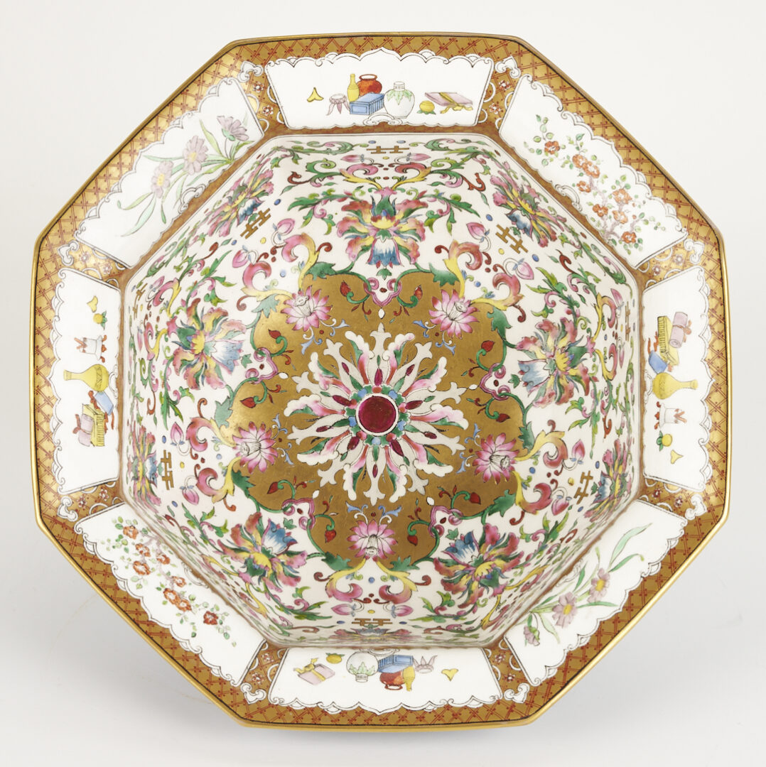 Lot 1159: Wedgwood Lustre Powder Blue Chinoiserie Octagon Bowl