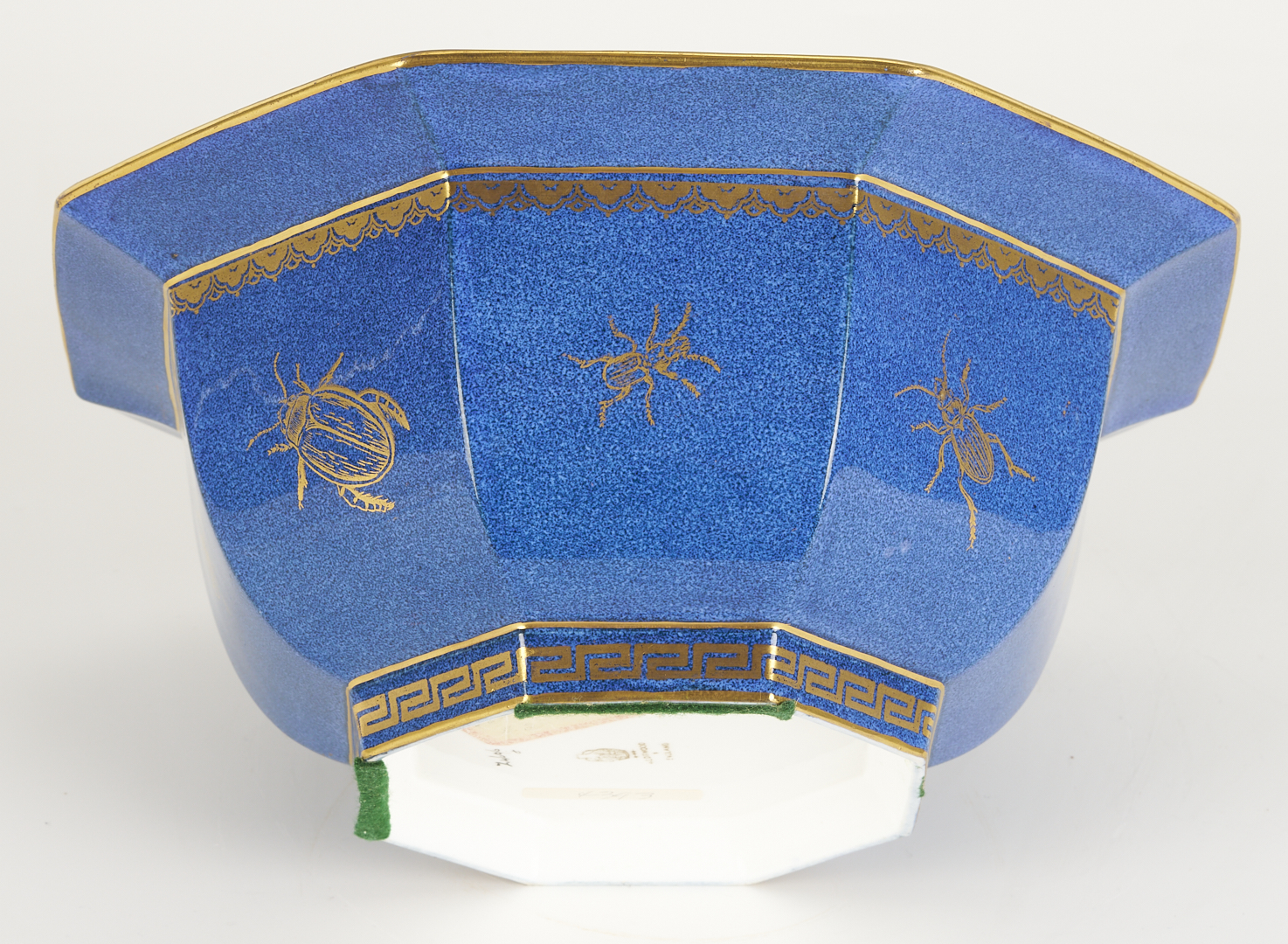Lot 1159: Wedgwood Lustre Powder Blue Chinoiserie Octagon Bowl