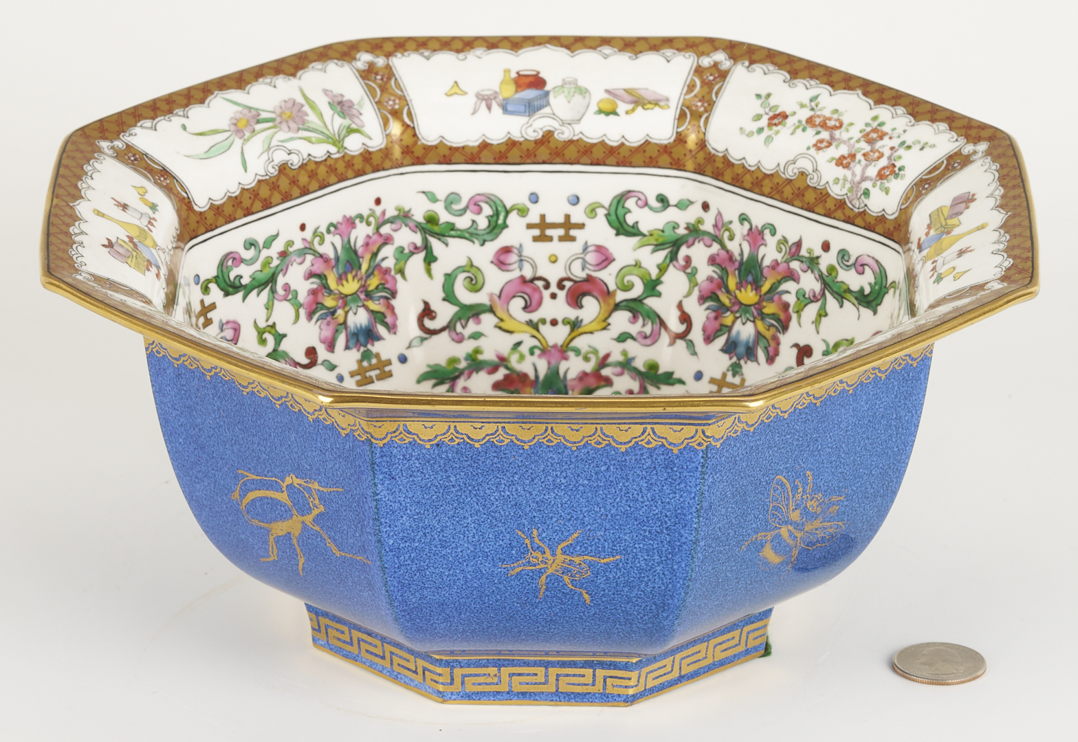 Lot 1159: Wedgwood Lustre Powder Blue Chinoiserie Octagon Bowl