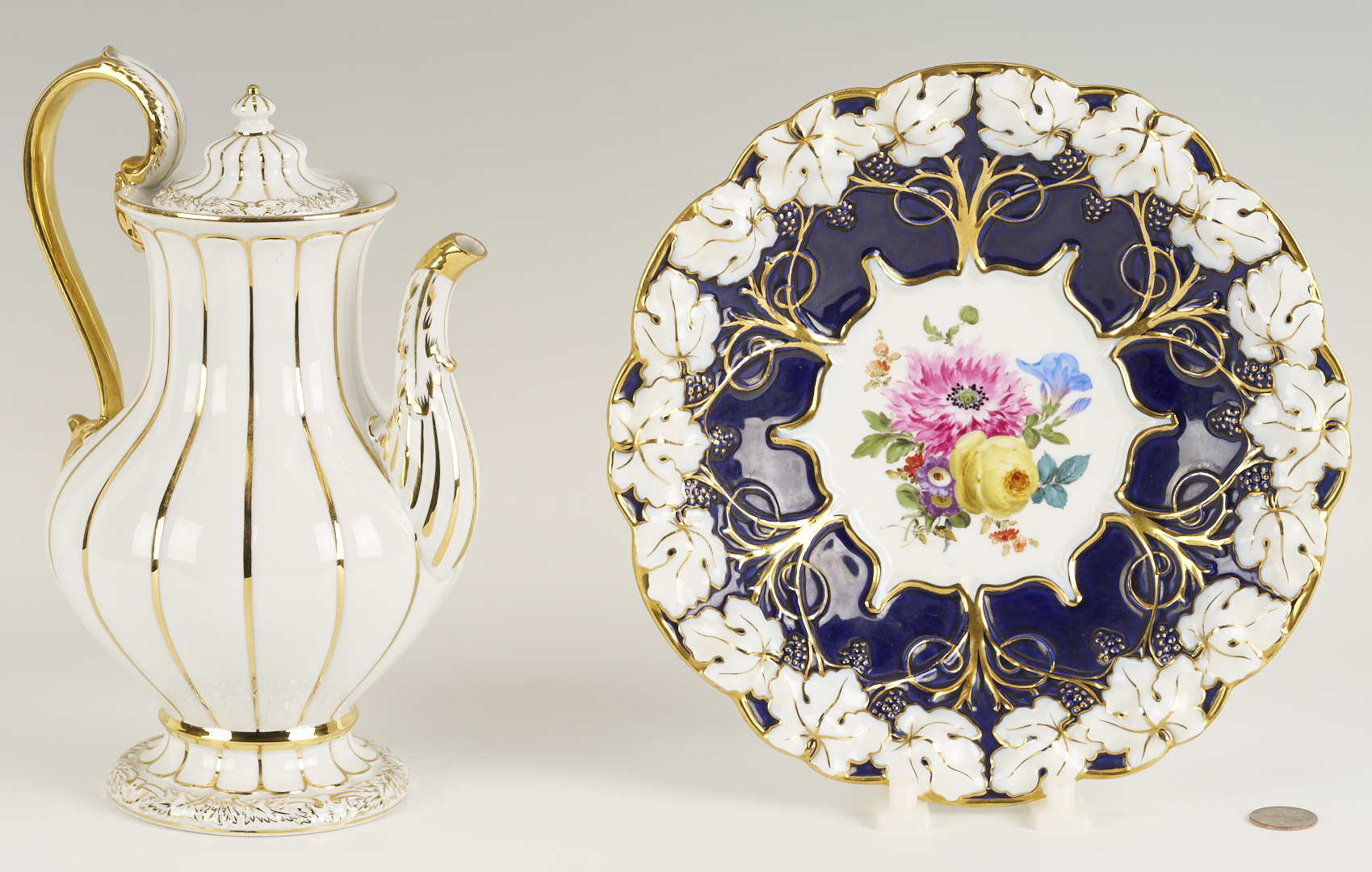 Lot 1160: 2 Meissen Porcelain Items, Coffee Pot & Bowl